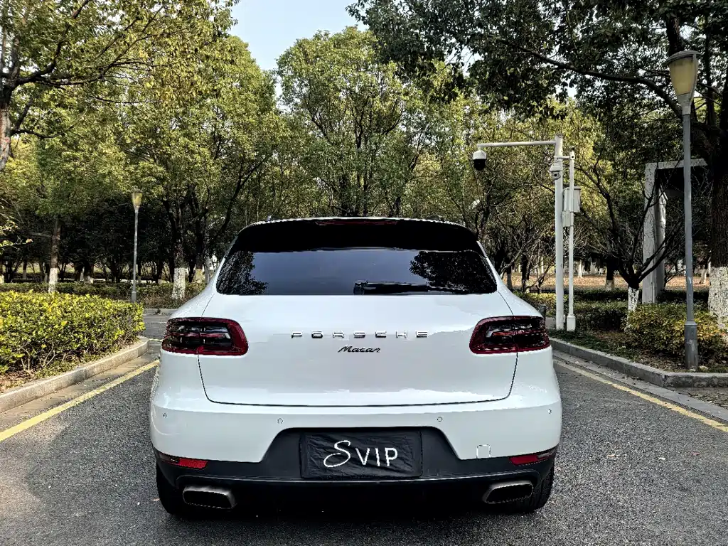 Porsche Macan — миниатюра 13