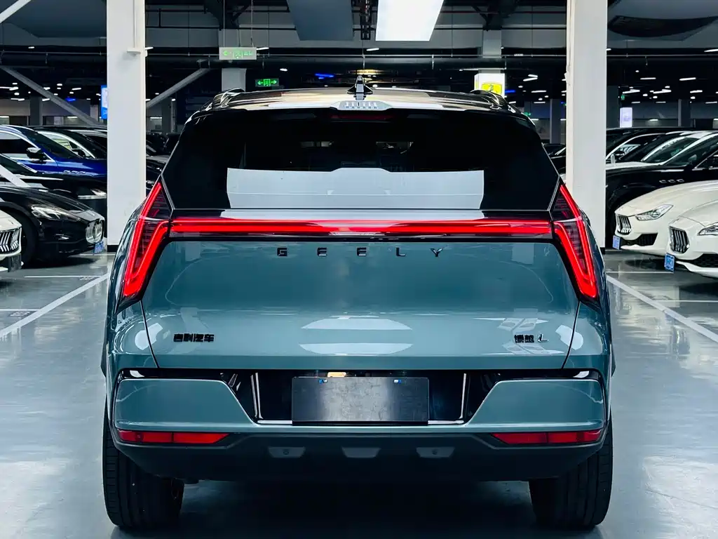 Geely Boyue L — миниатюра 14