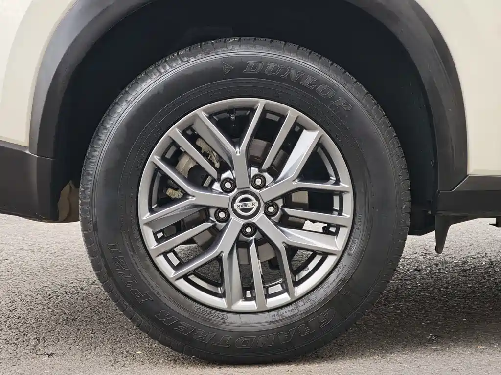 Nissan X-Trail — миниатюра 8