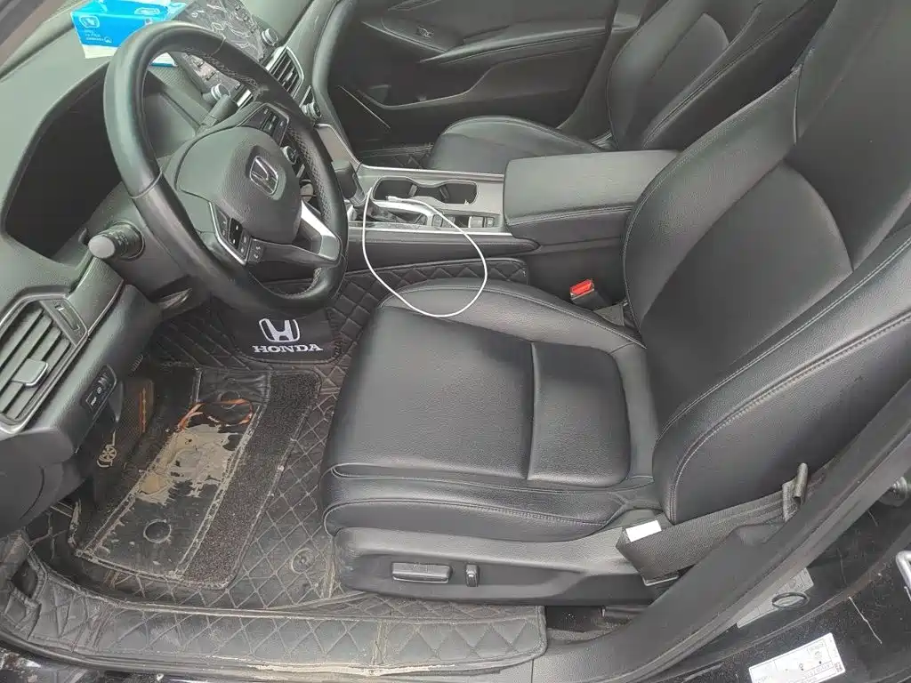 Honda Accord — миниатюра 8