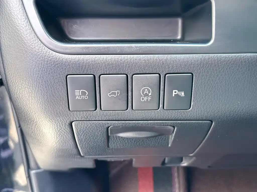 Toyota Highlander — миниатюра 24