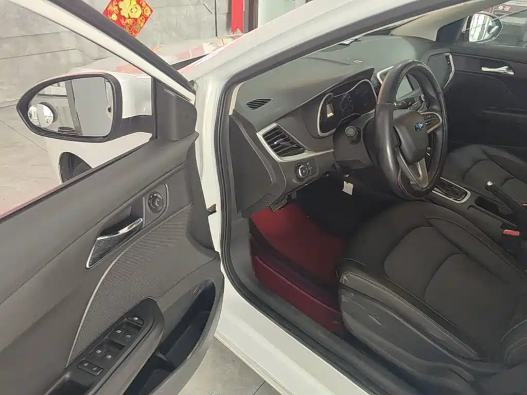 Chevrolet Cavalier — миниатюра 16