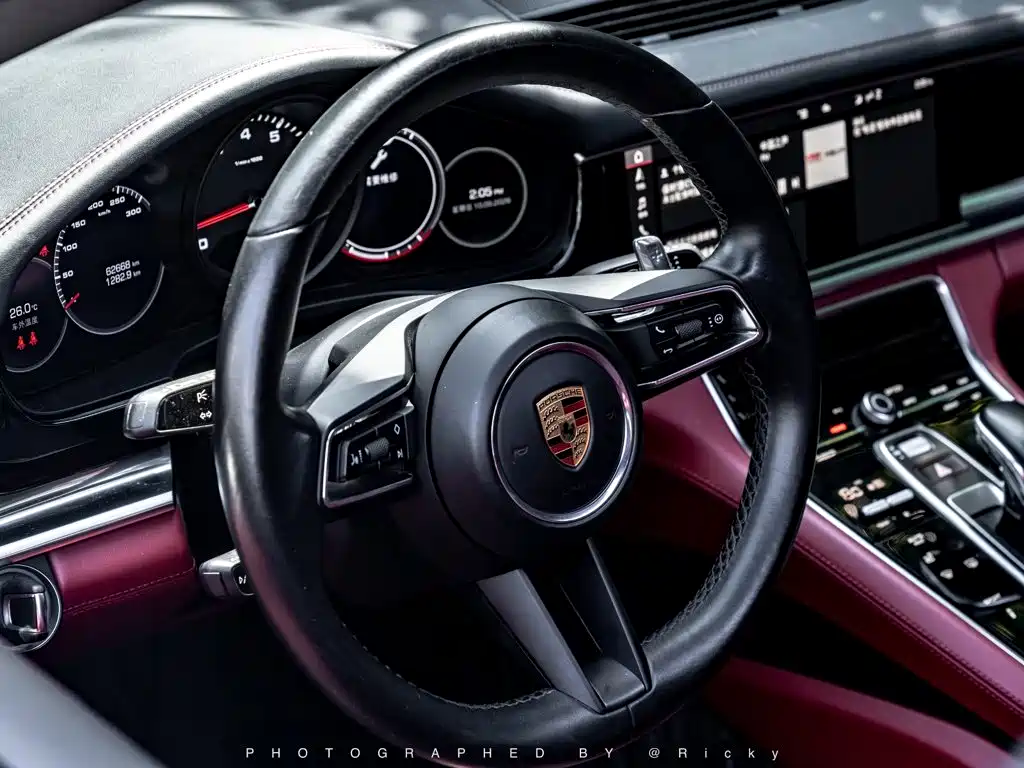 Porsche Panamera — миниатюра 4