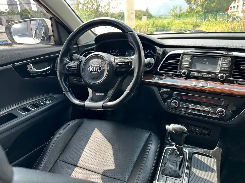 Kia K4 — миниатюра 10