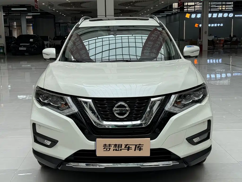 NISSAN QIJUN