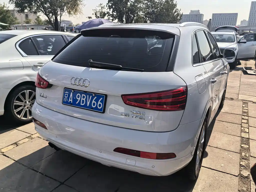 Audi Q3 — миниатюра 5