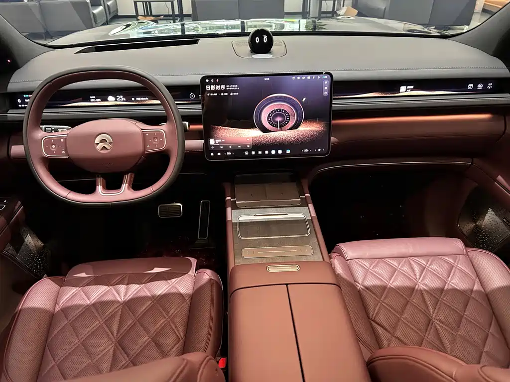 NIO ES8 — миниатюра 6
