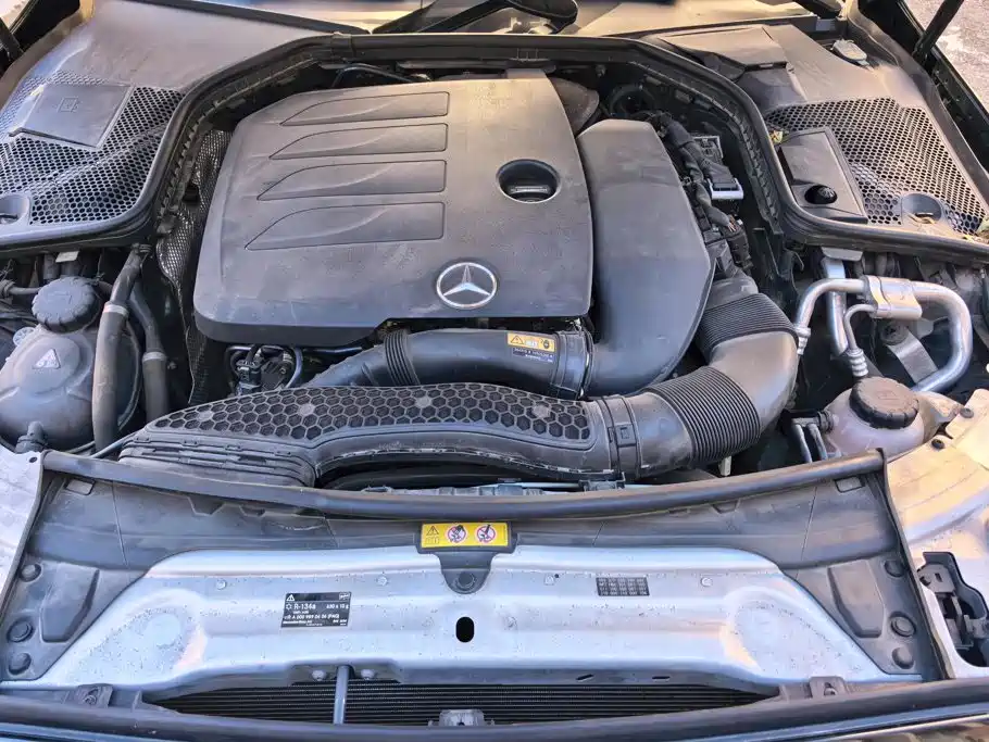 Mercedes-Benz C-Class — миниатюра 10