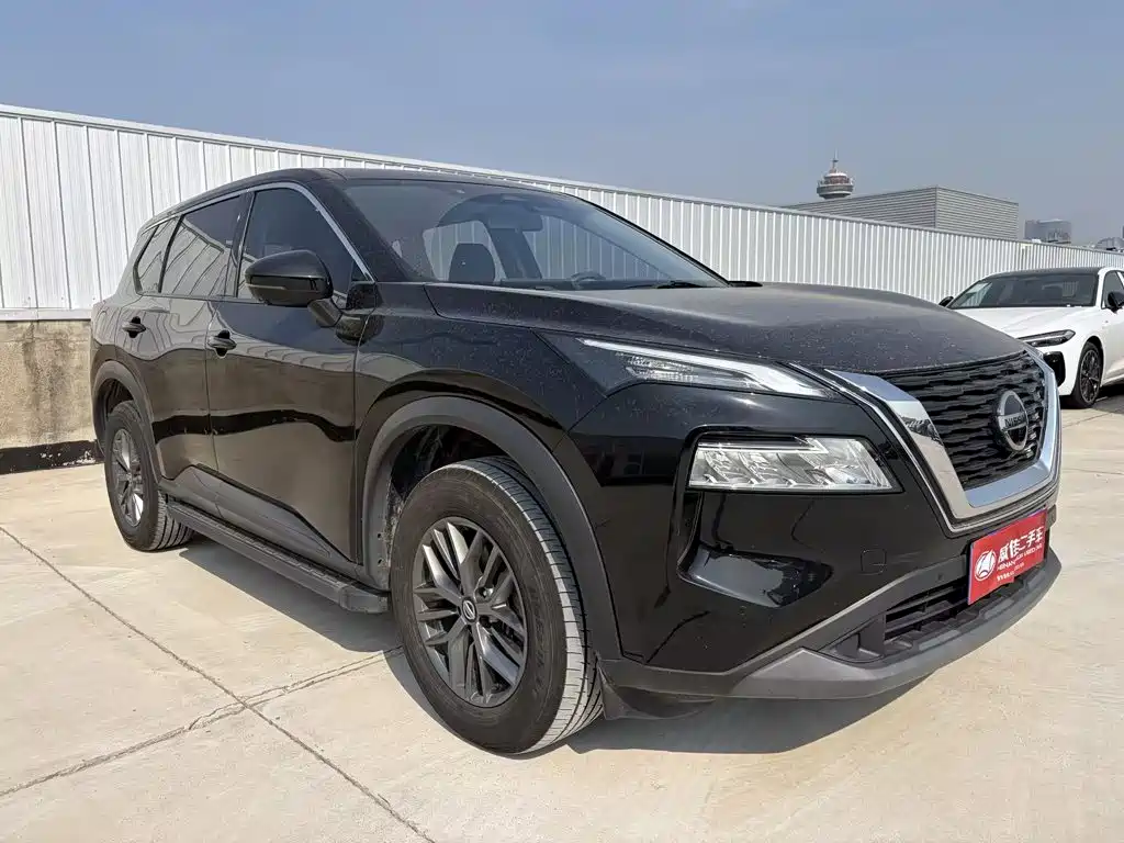 Nissan X-Trail — миниатюра 3
