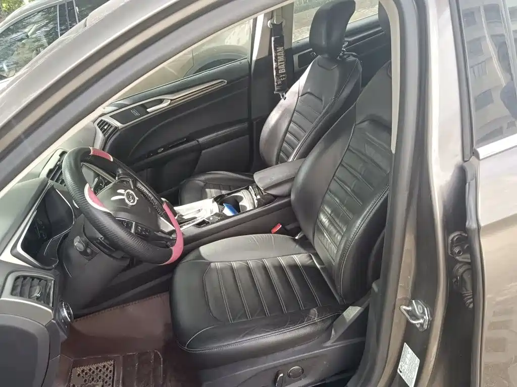Ford Mondeo — миниатюра 16
