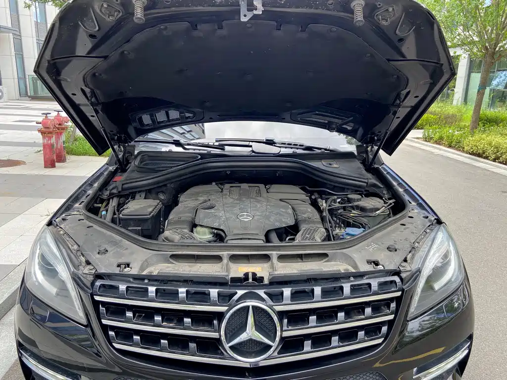 Mercedes-Benz M-Class — миниатюра 19