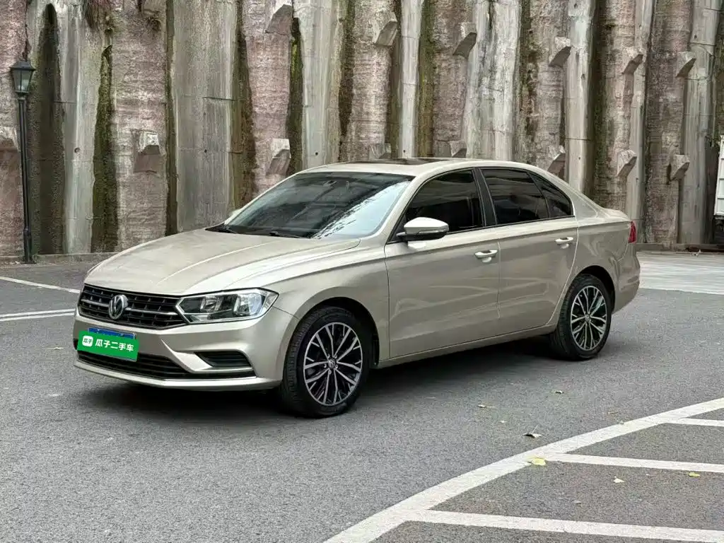 Volkswagen Bora — миниатюра 2