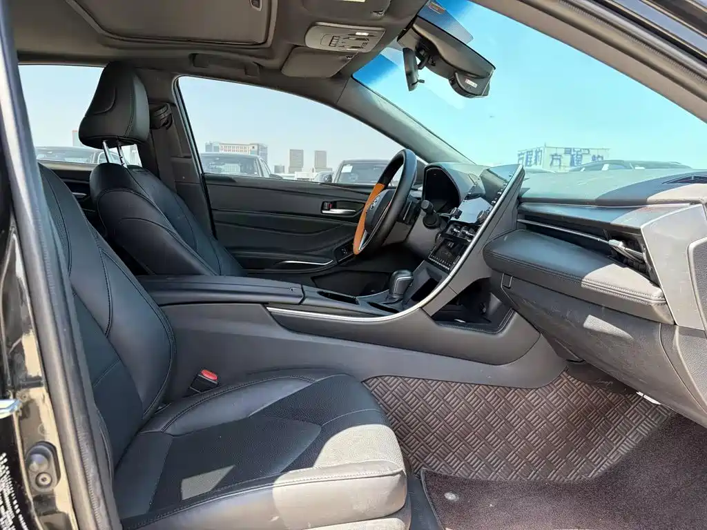 Toyota Avalon — миниатюра 15