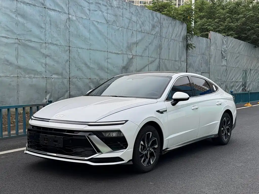 Hyundai Sonata 2024 1.5T Pro