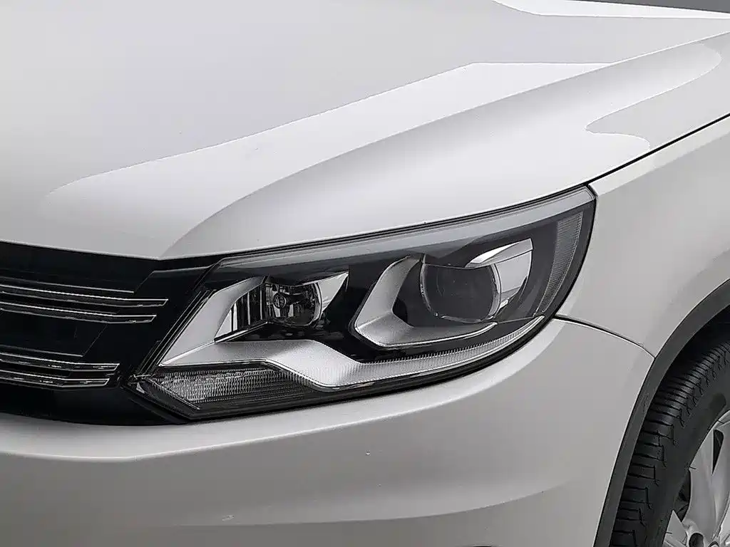 Volkswagen Tiguan — миниатюра 7