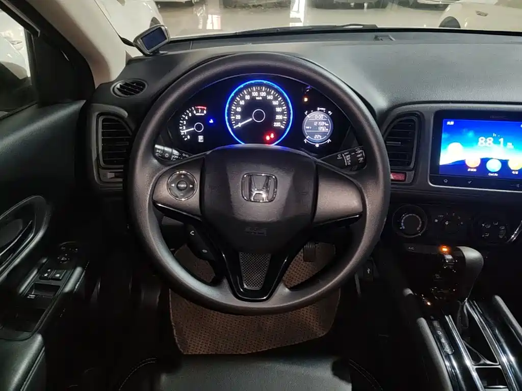 Honda Vezel — миниатюра 11