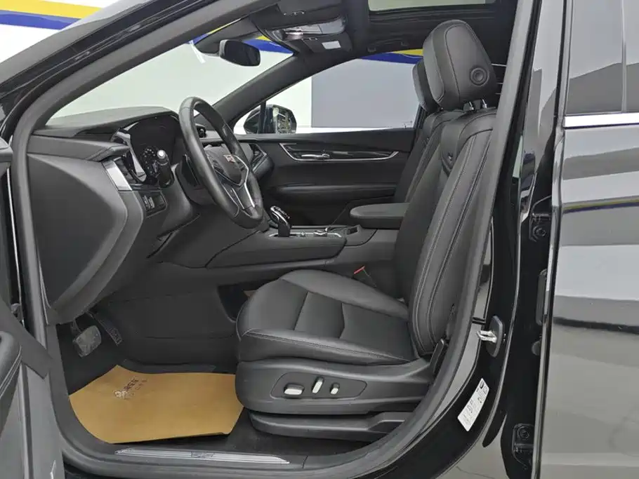 Cadillac XT5 — миниатюра 9