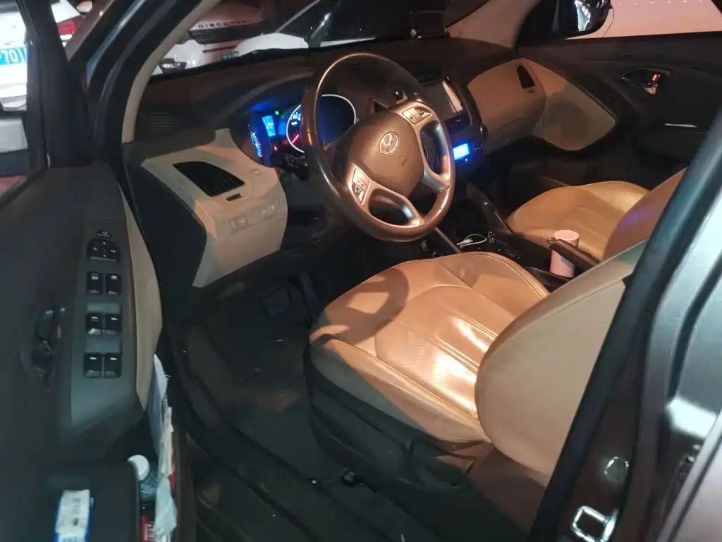 Hyundai ix35 — миниатюра 12