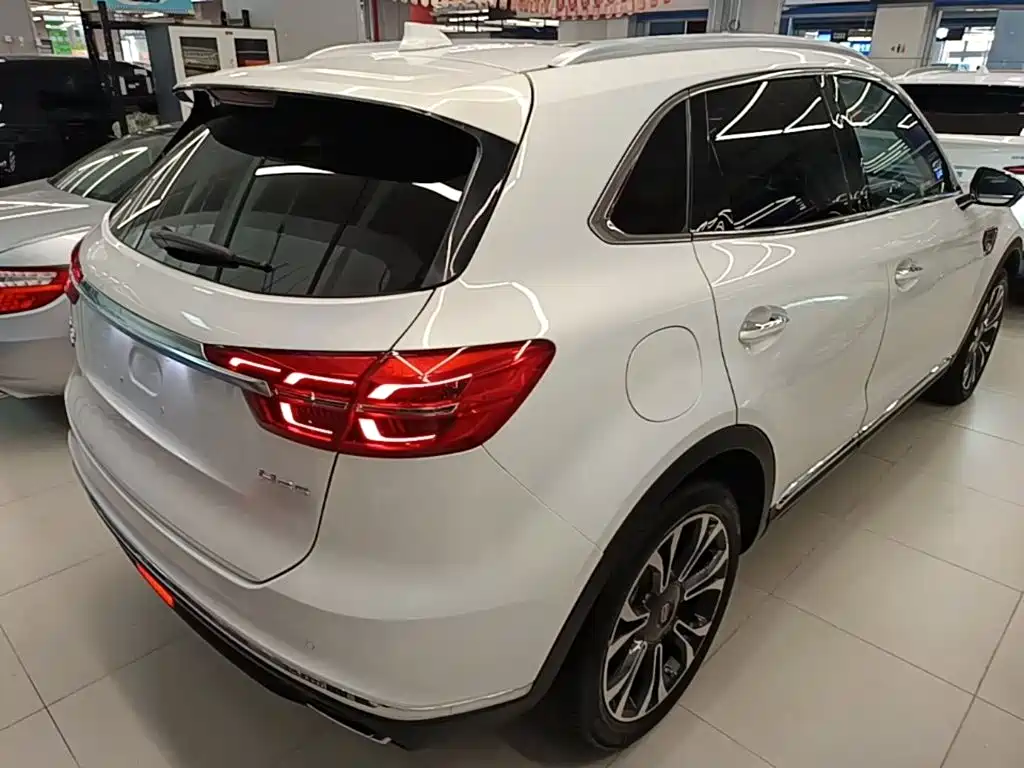 Hongqi Hongqi HS5 — миниатюра 7