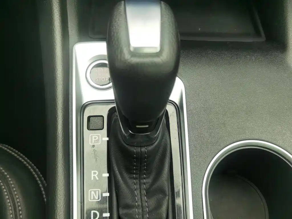 Nissan Teana — миниатюра 13