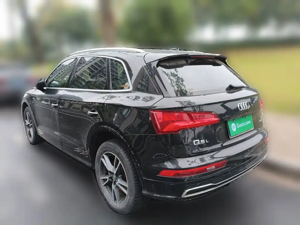 Audi Q5L — миниатюра 4