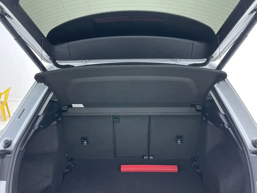 Audi Q3 — миниатюра 11