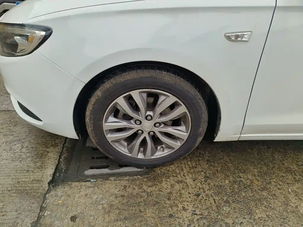 Buick Excelle — миниатюра 23