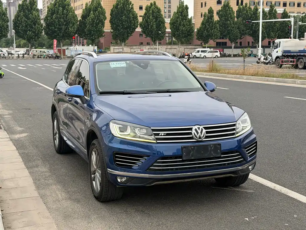 Volkswagen Touareg — миниатюра 2