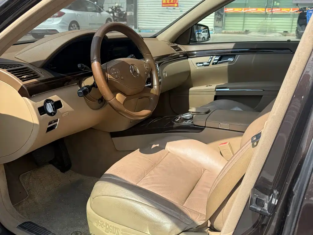 Mercedes-Benz S-Class — миниатюра 4