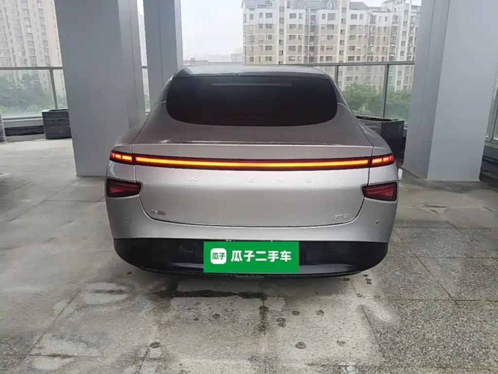 XPeng P7 — миниатюра 6