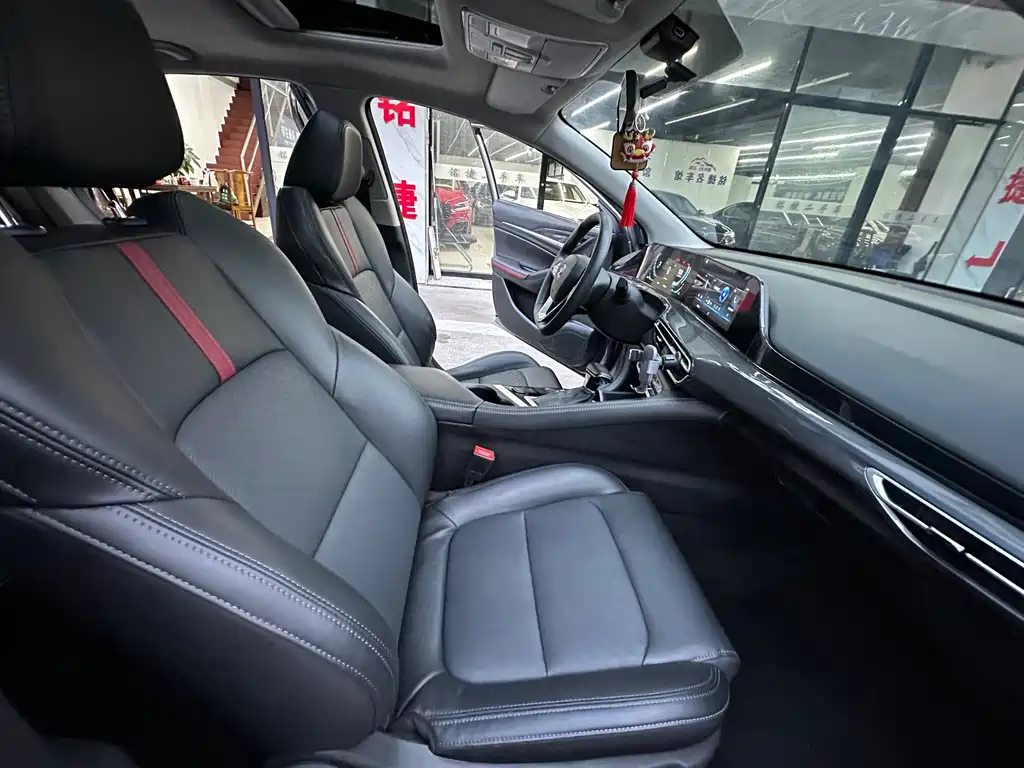 Changan Eado — миниатюра 15