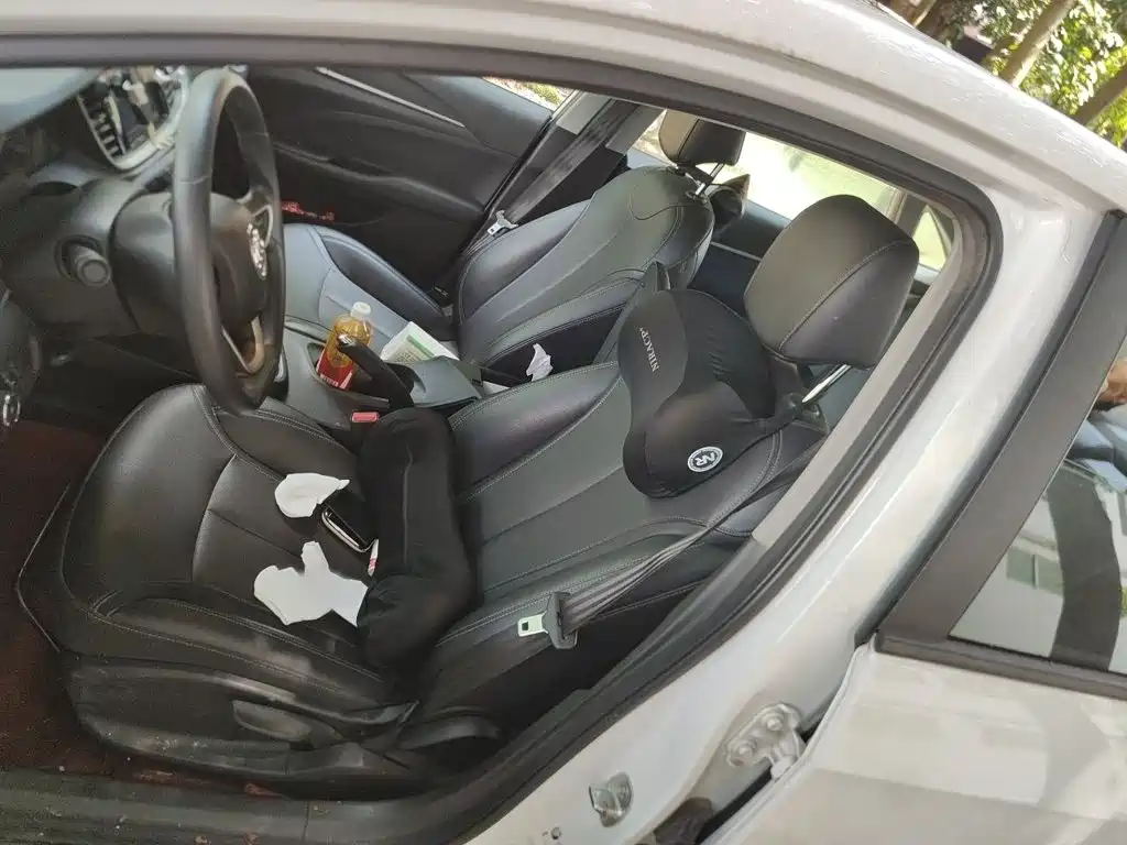 Buick Excelle — миниатюра 8