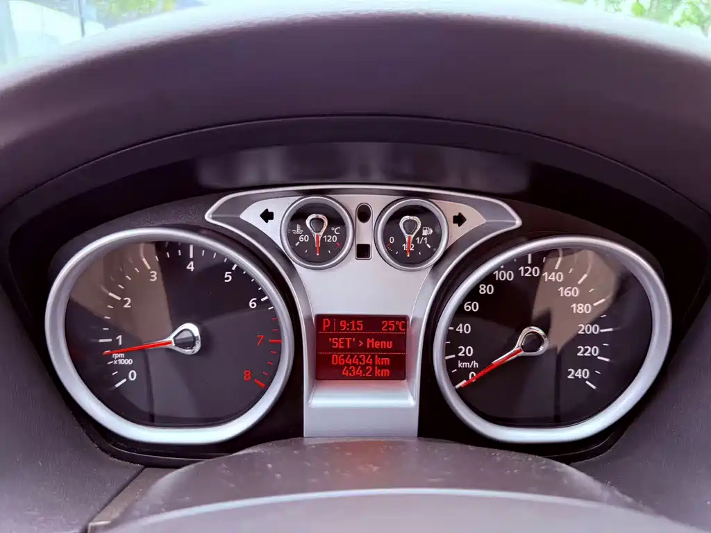 Ford Focus — миниатюра 8
