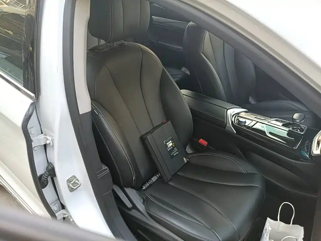 Geely Borui Hybrid — миниатюра 25