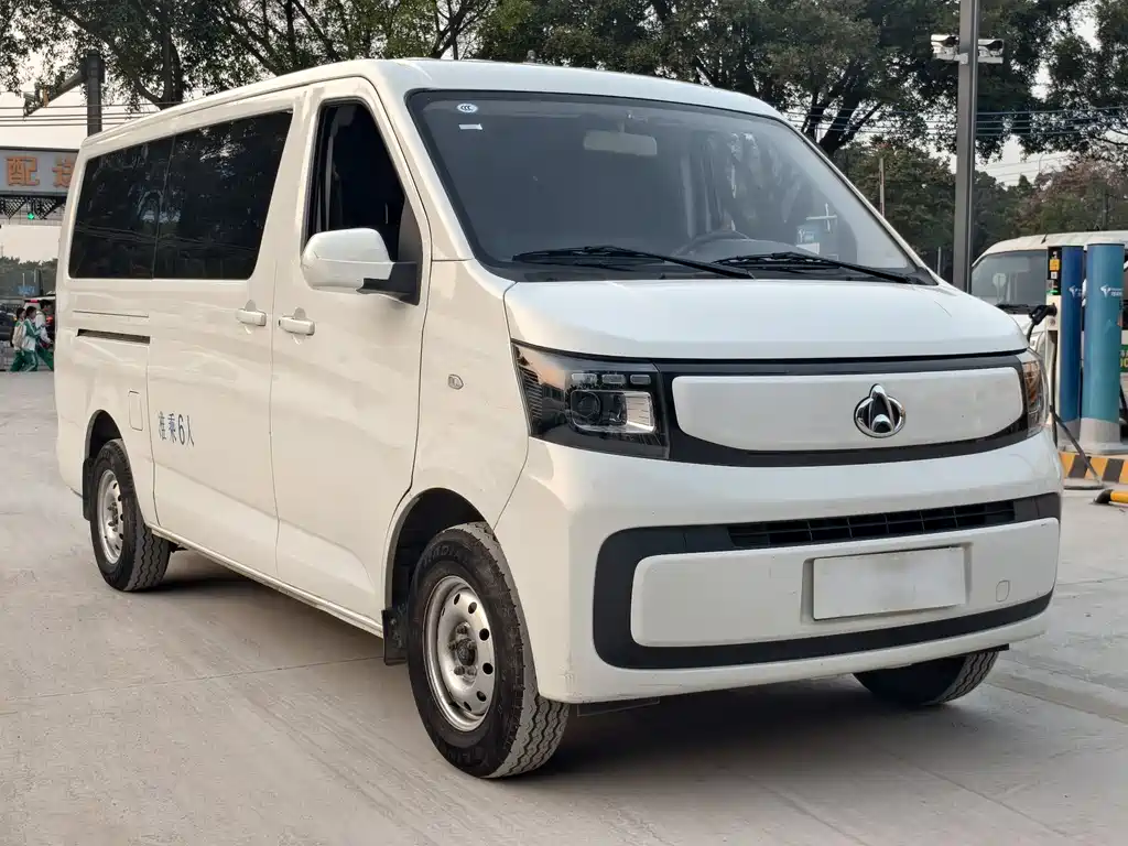 CHANGAN CHANGAN RUIXING EM80