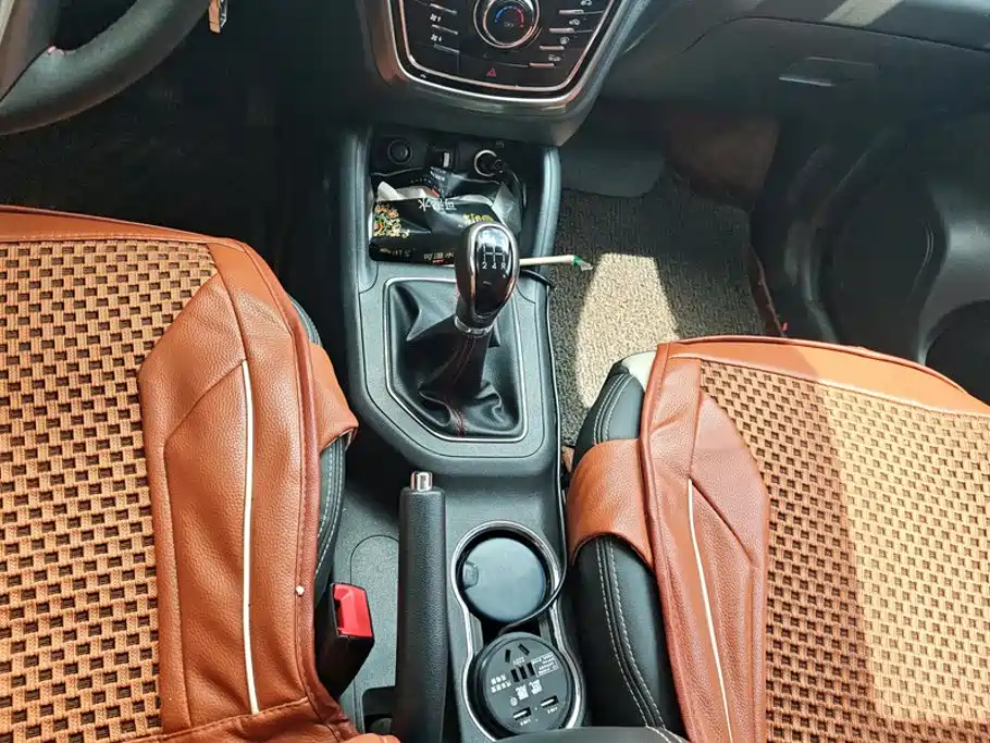 Changan CS35 — миниатюра 16
