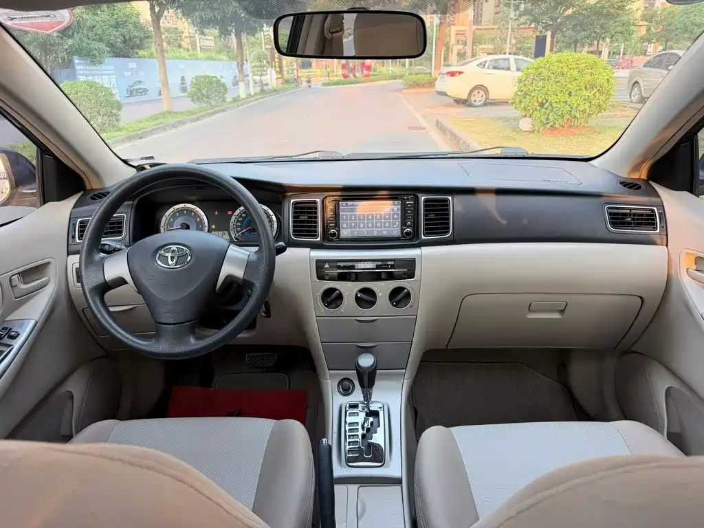 Toyota Corolla — миниатюра 7