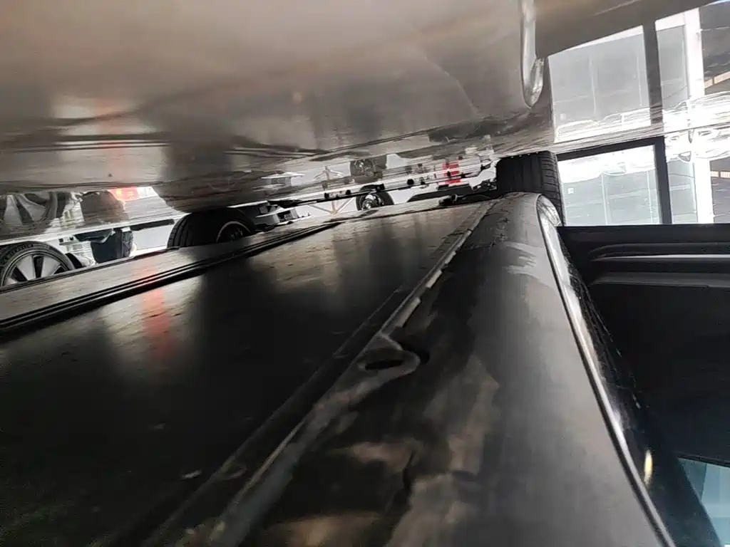 Tesla Model 3 — миниатюра 22