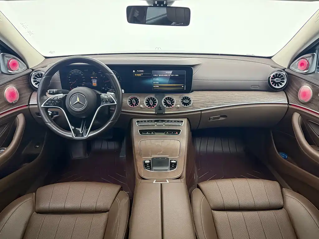 Mercedes-Benz E-Class E 2022 E 300 L Luxury