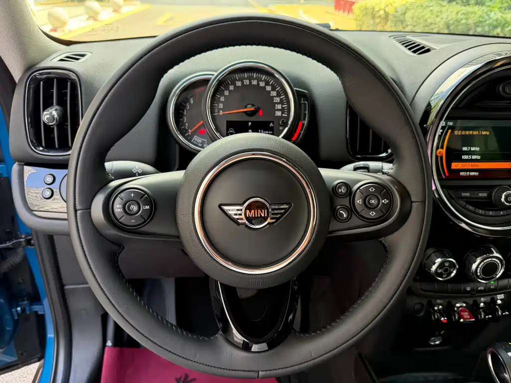 MINI Mini Countryman — миниатюра 13