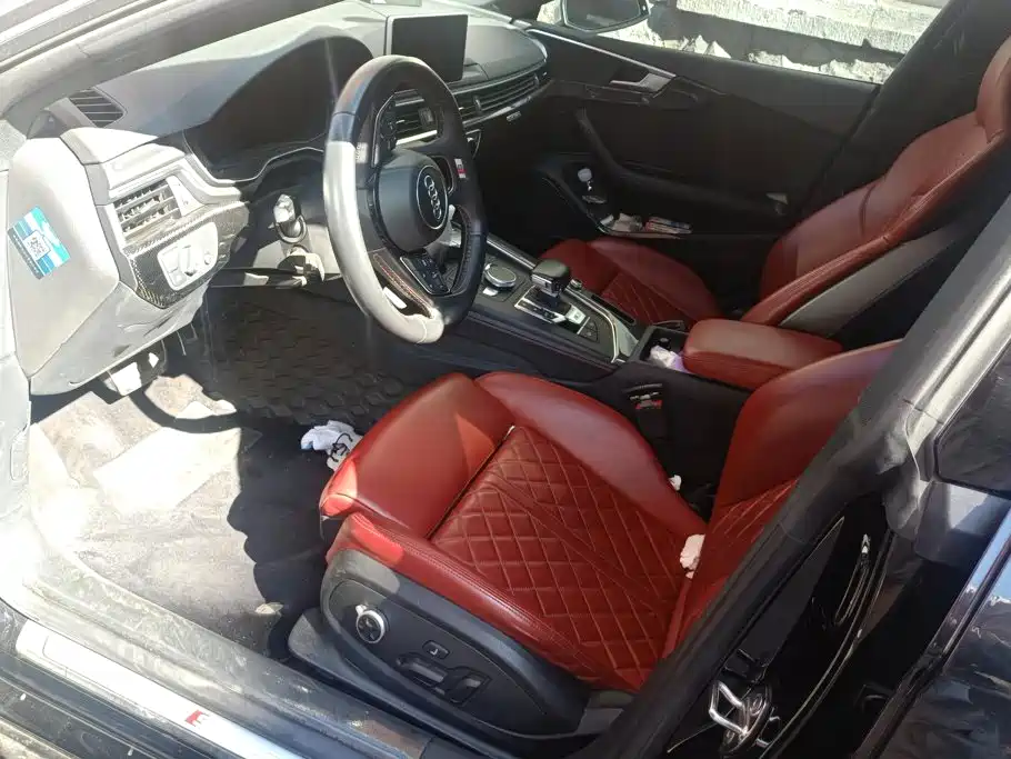 Audi S5 — миниатюра 9