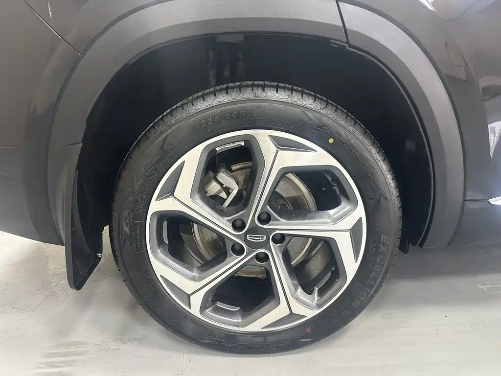 Geely Xingyue L — миниатюра 18