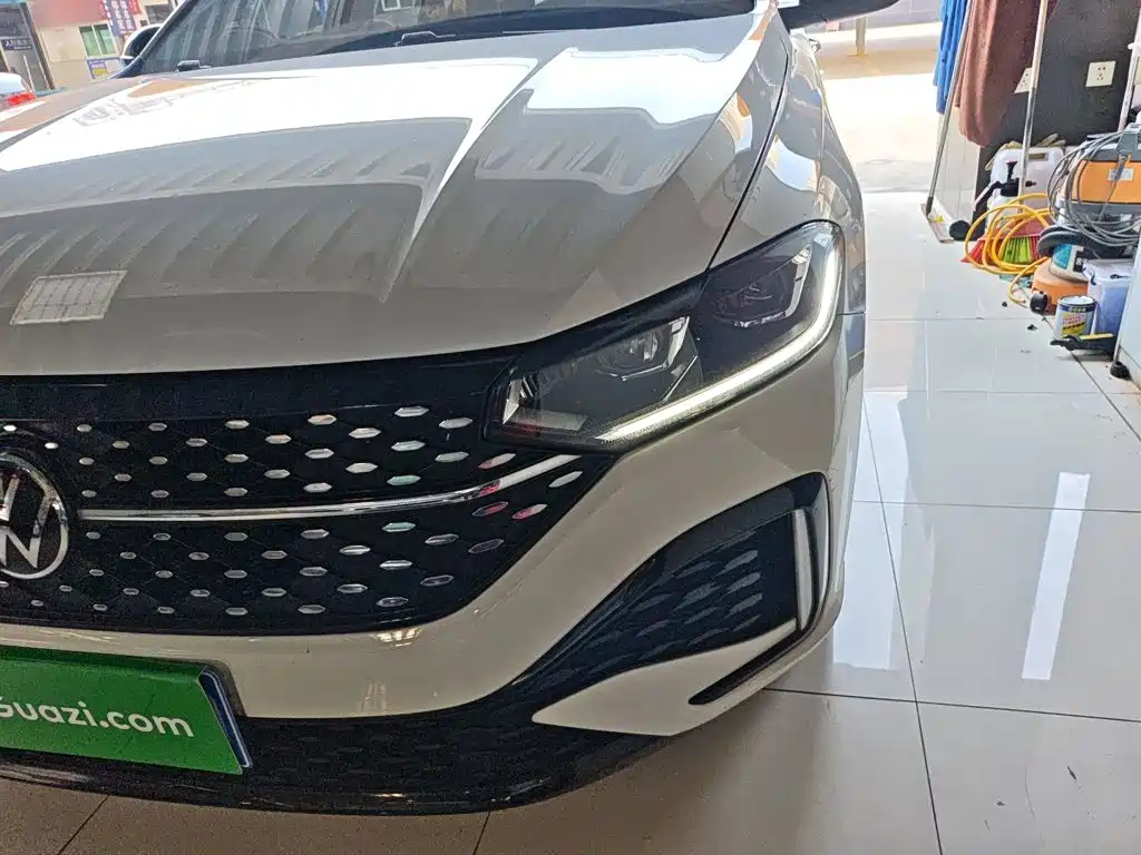 Volkswagen Lavida — миниатюра 18