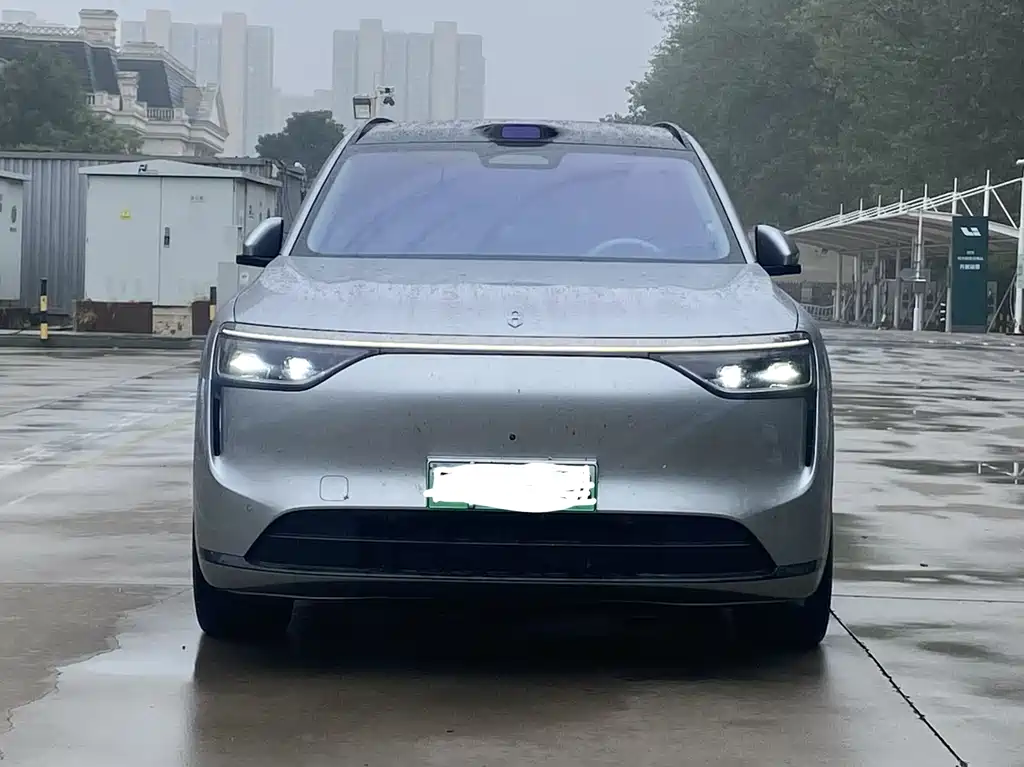 AITO AITO M8 — миниатюра 2