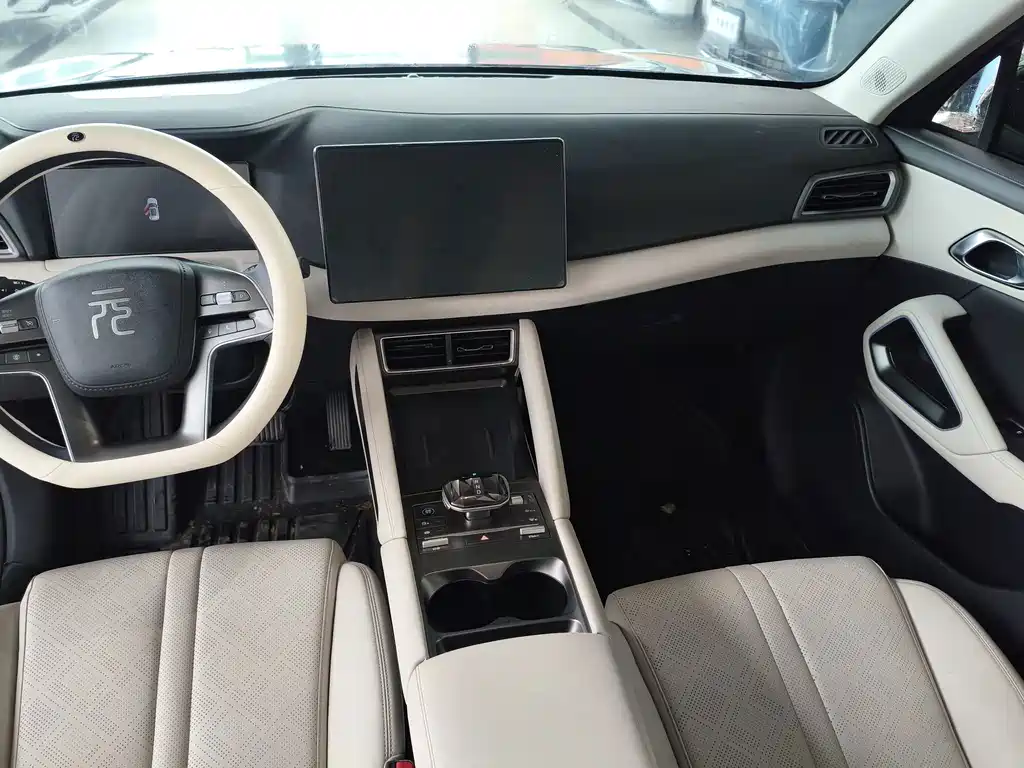 BYD Yuan UP — миниатюра 9