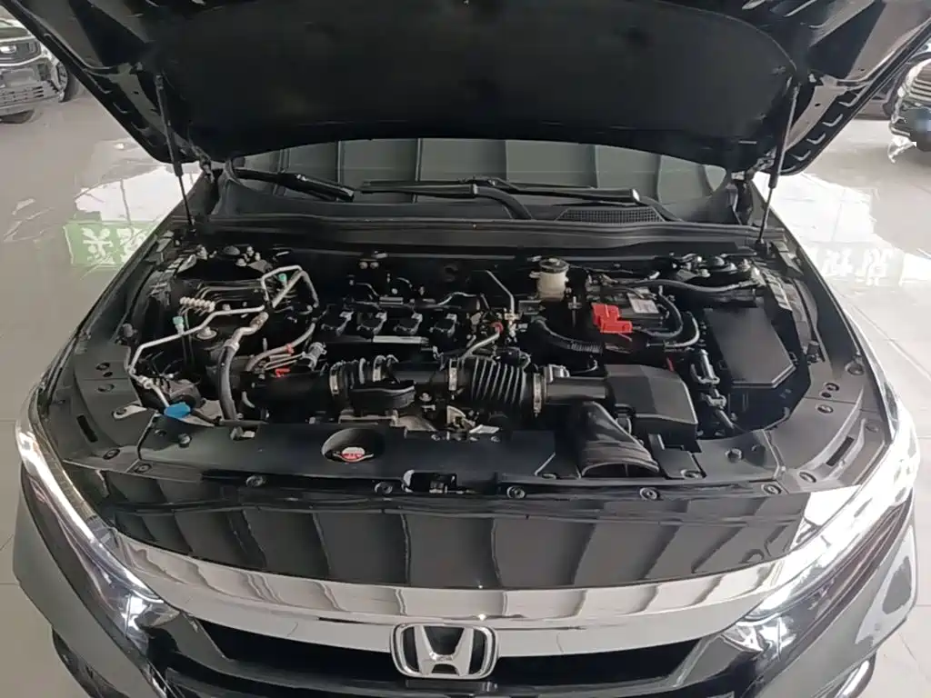Honda Accord — миниатюра 20