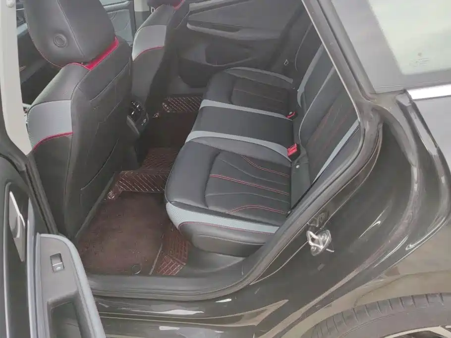 Volkswagen Lamando — миниатюра 11