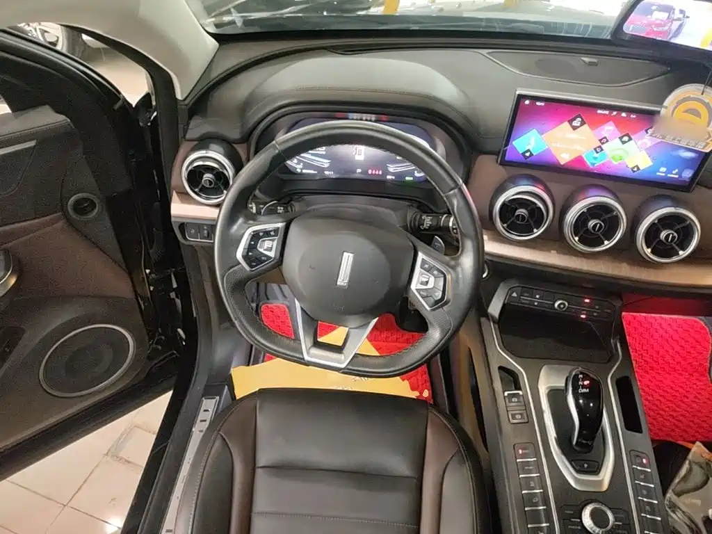 Wey Wey VV5 — миниатюра 11