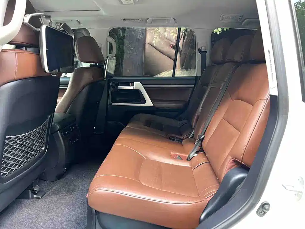 Toyota Land Cruiser — миниатюра 11