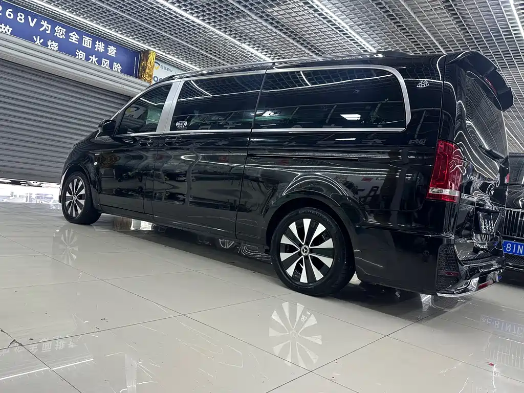 Mercedes-Benz Vito — миниатюра 9